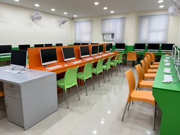 Senior Computer Lab